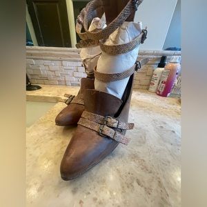 Freebird Jorel Heels size 9